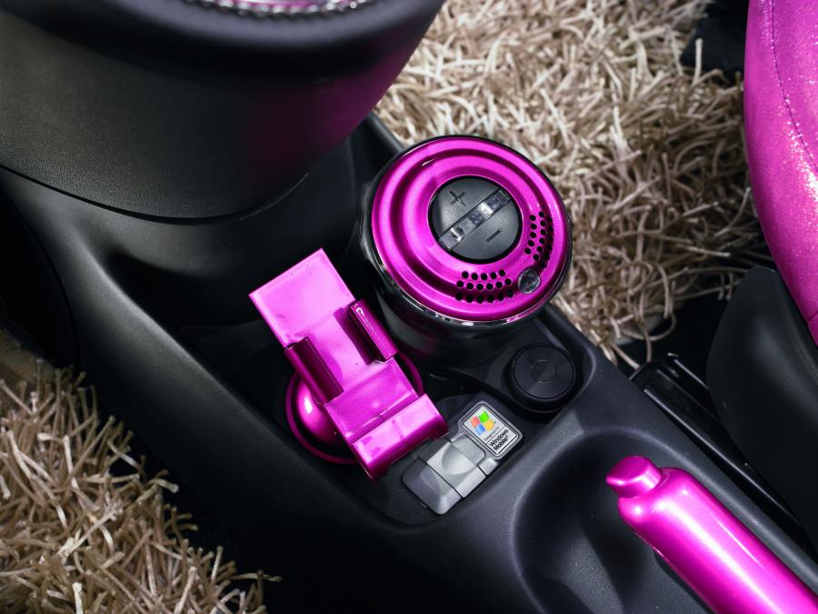  Fiat 500 Barbie Edition 2009 года  (фото 16 из 30)